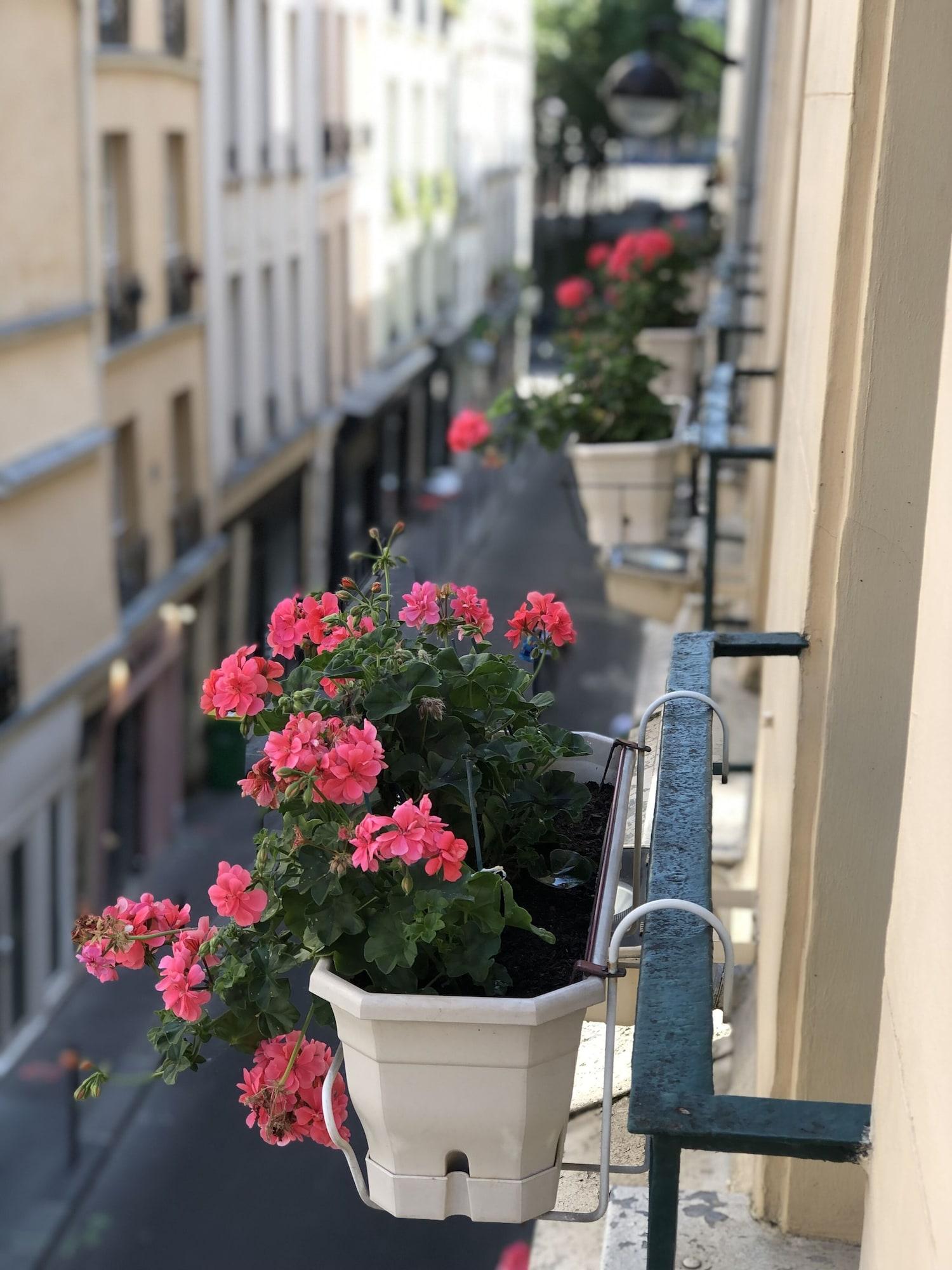 Hotel Du Vieux Saule Paris Ngoại thất bức ảnh