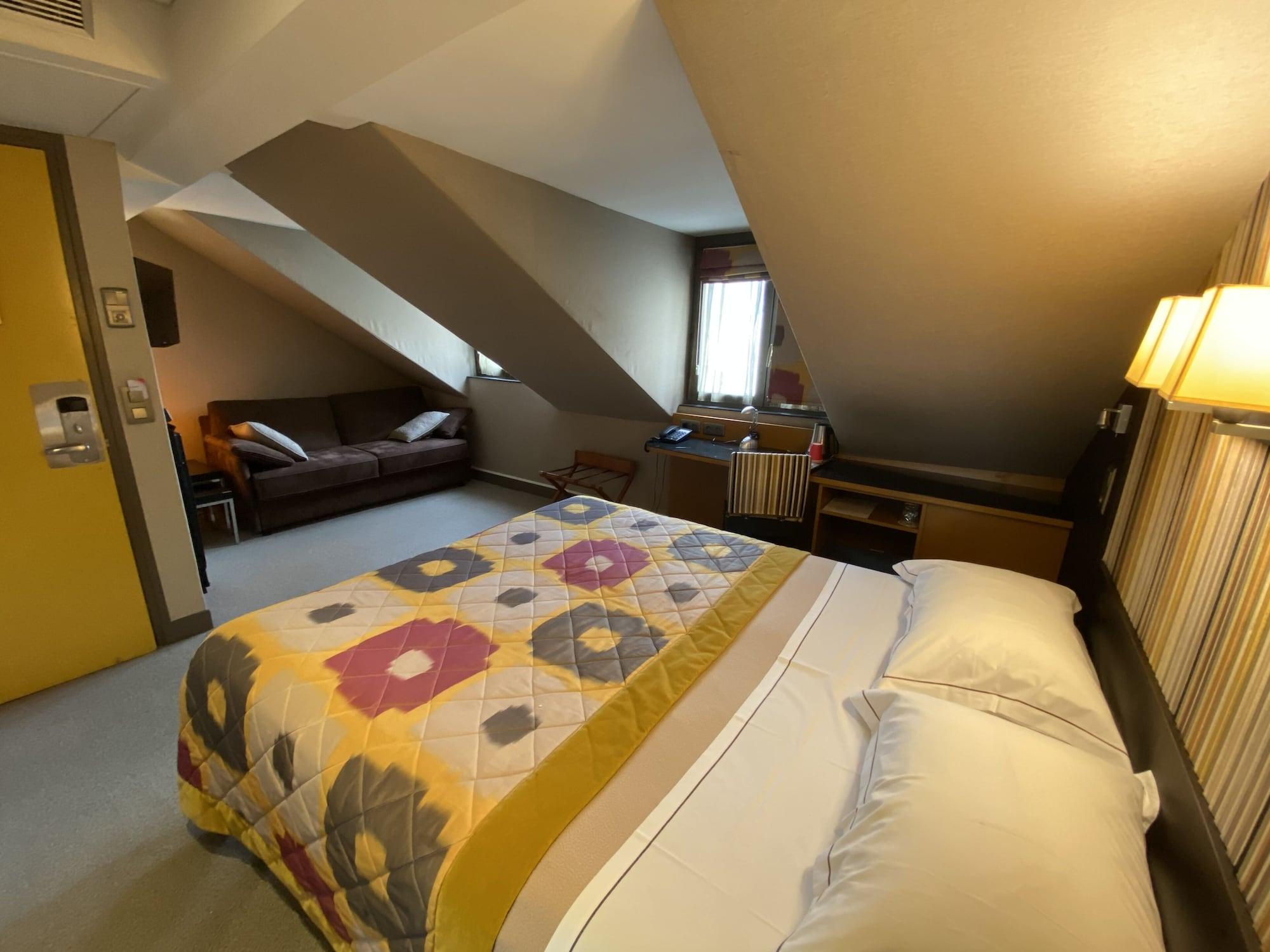 Hotel Du Vieux Saule Paris Ngoại thất bức ảnh