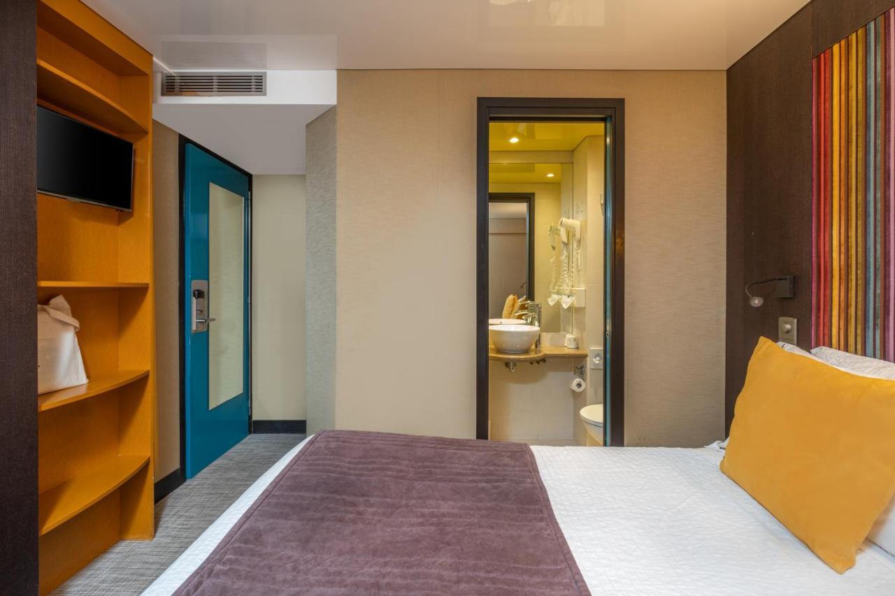 Hotel Du Vieux Saule Paris Ngoại thất bức ảnh