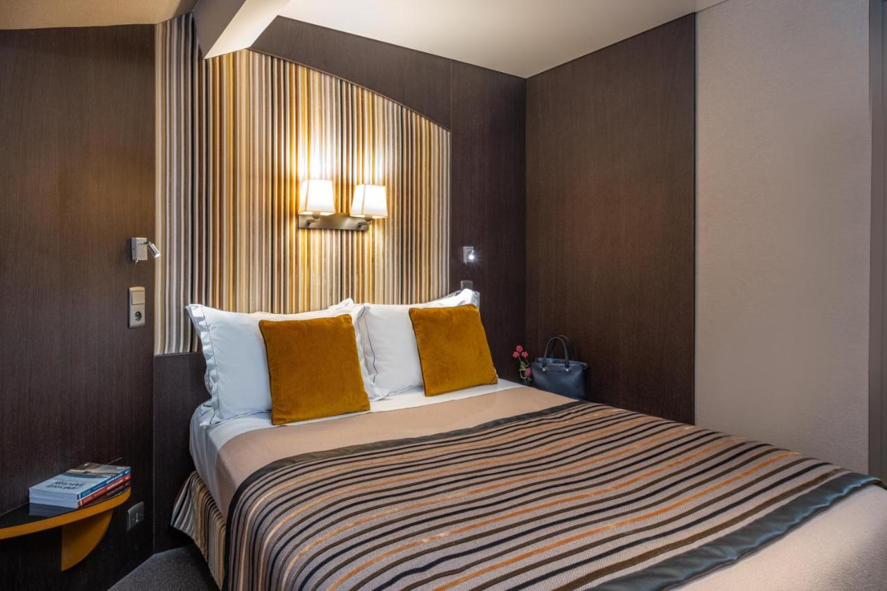 Hotel Du Vieux Saule Paris Ngoại thất bức ảnh